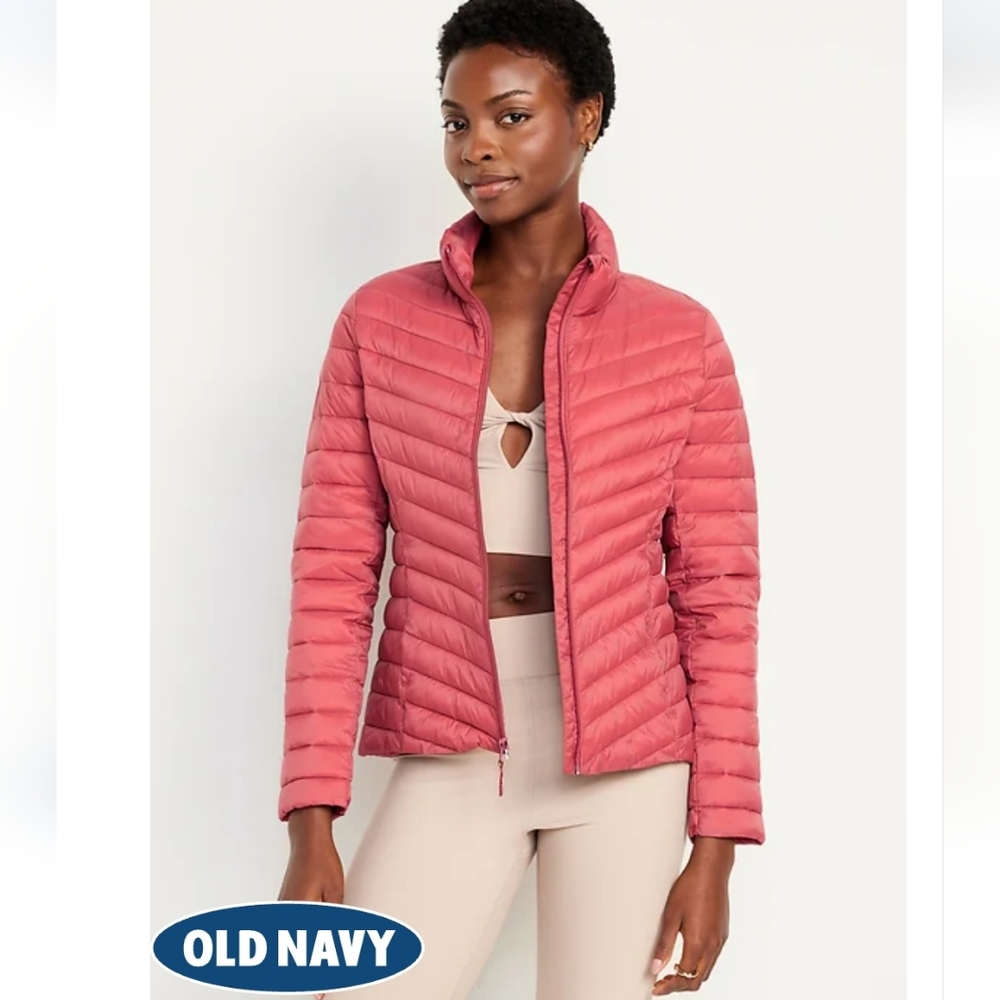 Old Navy Women's Water Resistant Narrow Chanel Puffer Jacket